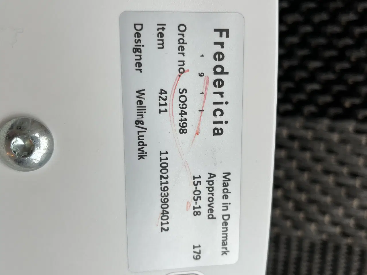 Billede 3 - Pato spisebordsstole i hvid med sorte armlæn