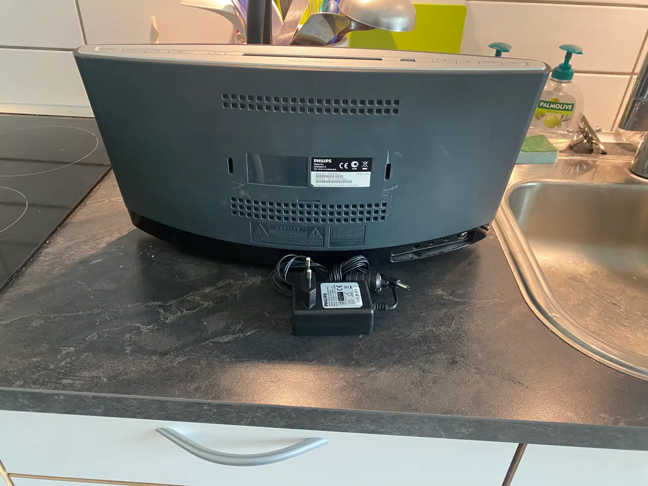 Billede 2 - en  philips radio til salg 