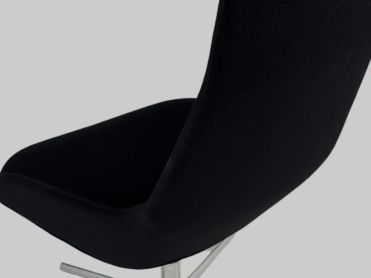 Billede 5 - Arper Aston Loungestol – Sort/Krom Stel