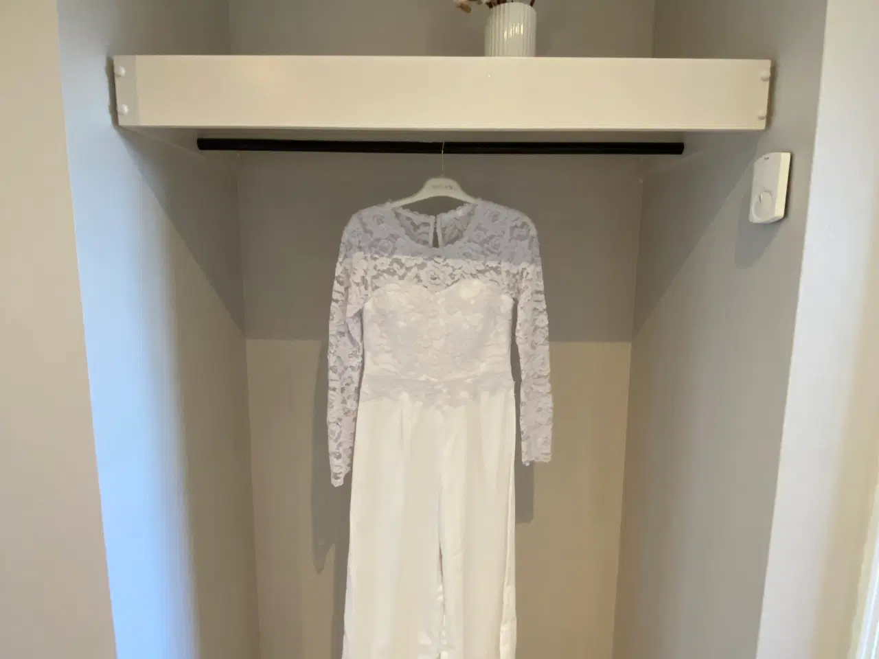 Billede 1 - Konfirmationsbuksedragt