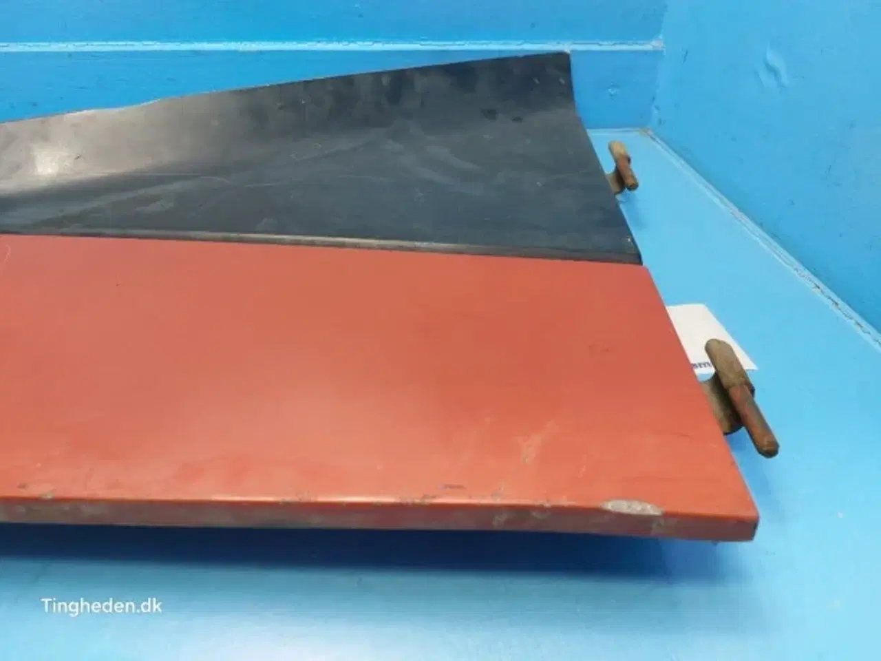 Billede 14 - New Holland G240 Låge 86500617