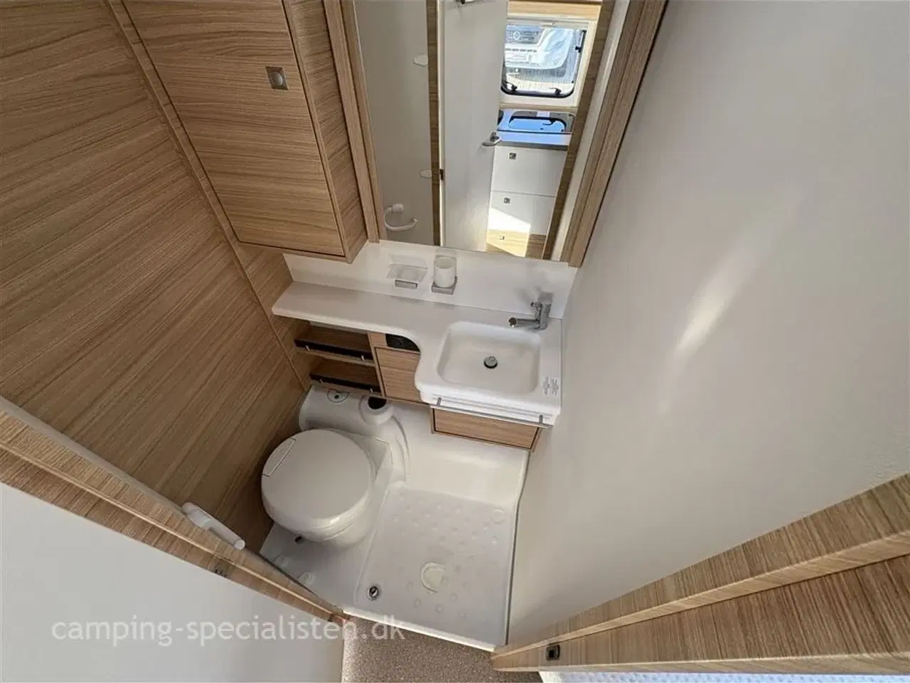 Billede 13 - 2018 - Dethleffs Camper 460 EL   Dethleffs Camper 460 EL 2018 -  Se den nu hos Camping-Specialisten.dk