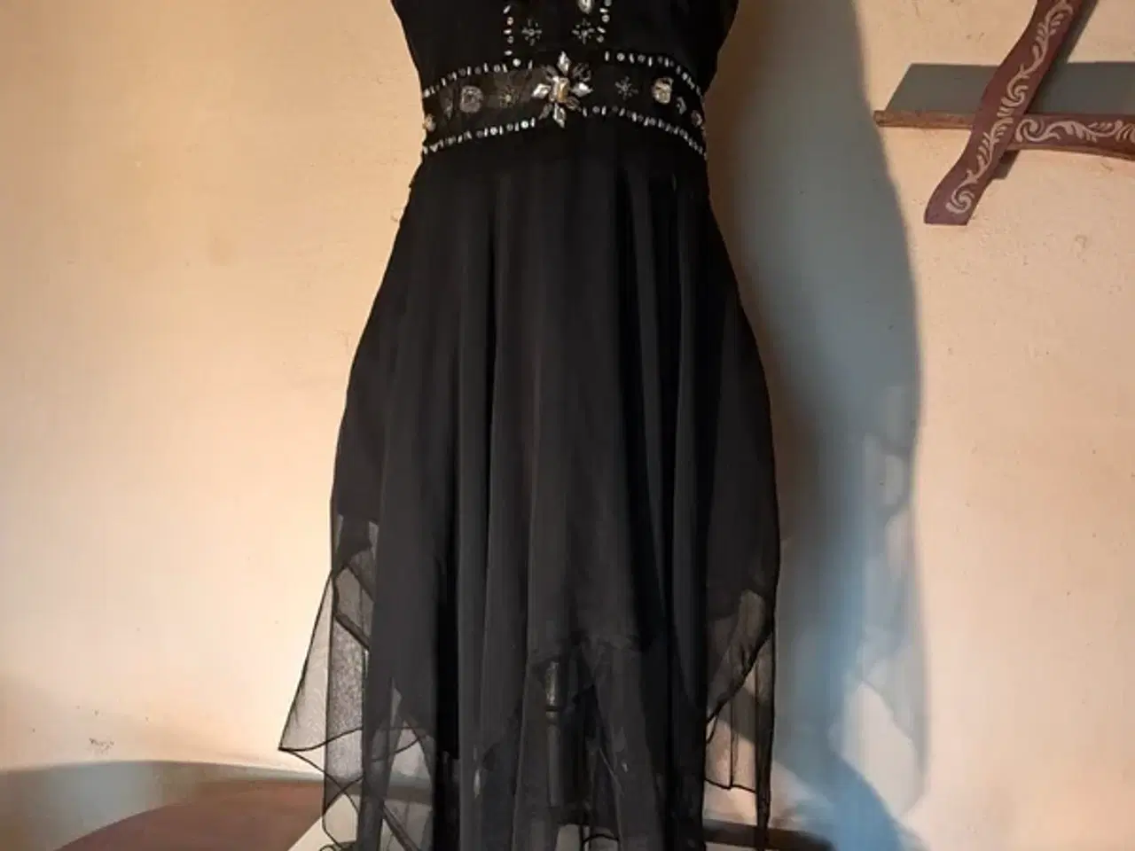 Billede 1 - Str. M kjole