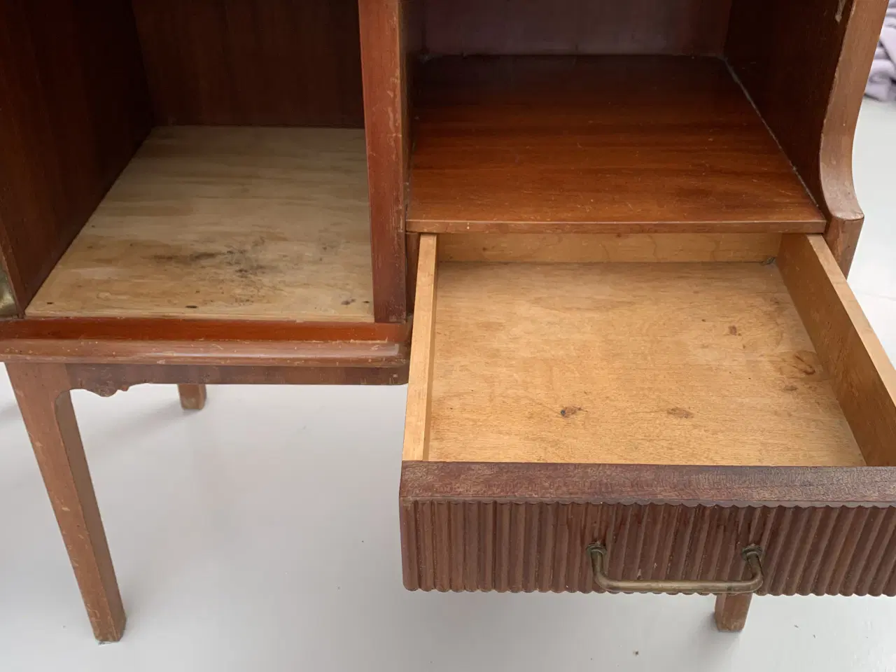 Billede 3 - 2 sengeborde i teaktræ