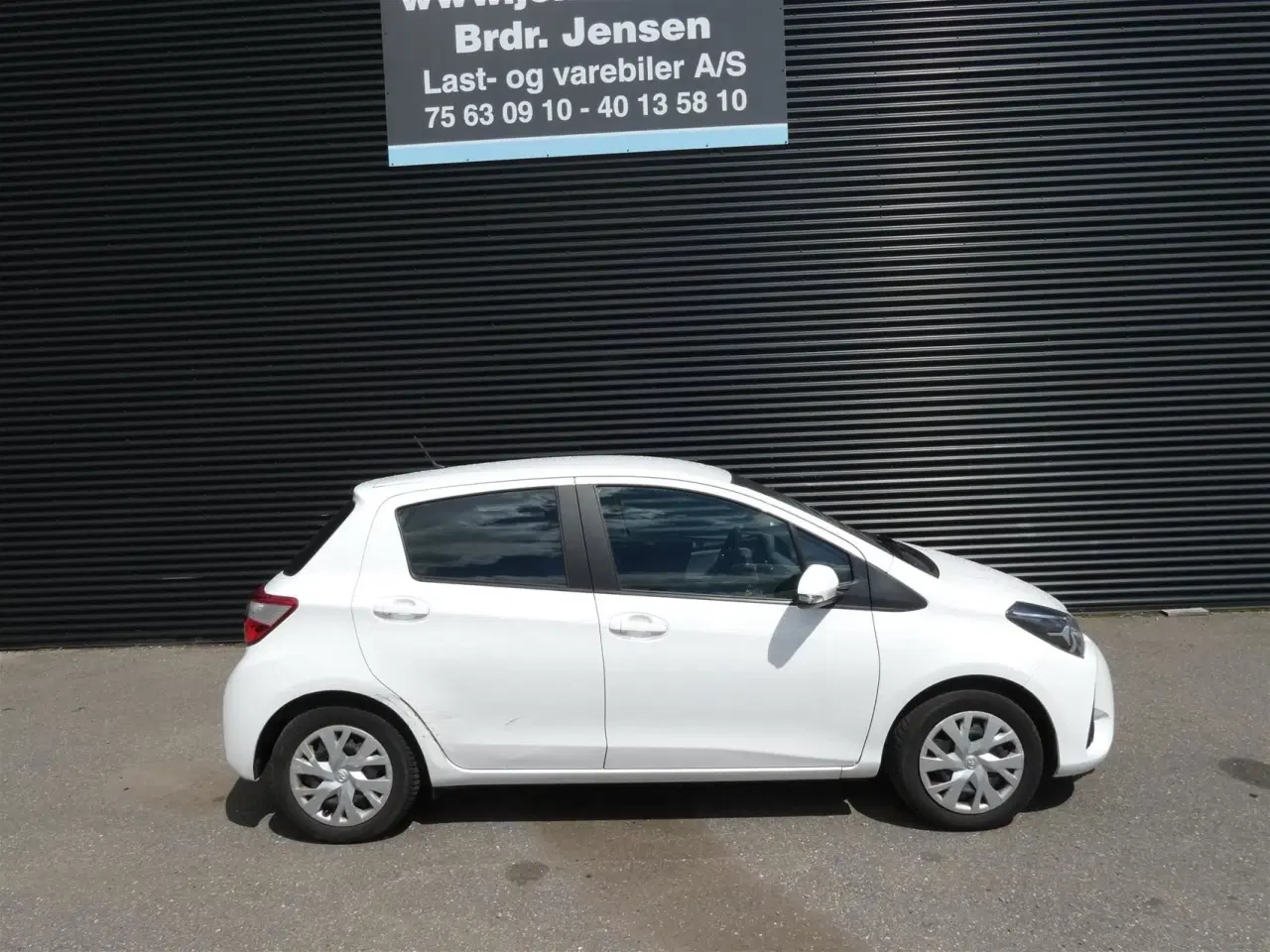 Billede 2 - Toyota Yaris 1,5 Hybrid H2 E-CVT 100HK 5d Trinl. Gear