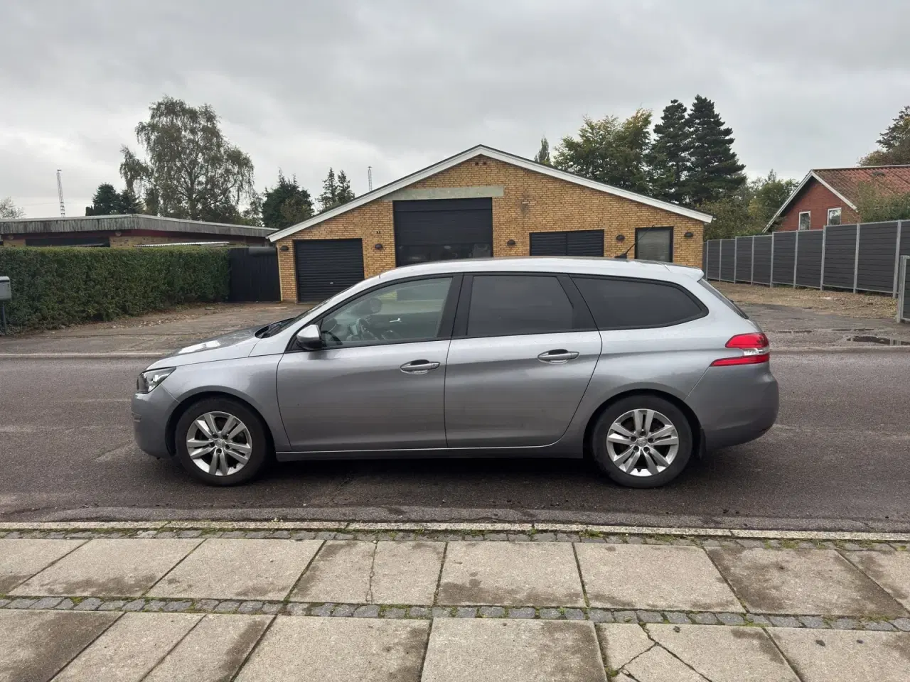 Billede 8 - Peugeot 308 1,2 e-THP 110 Active SW