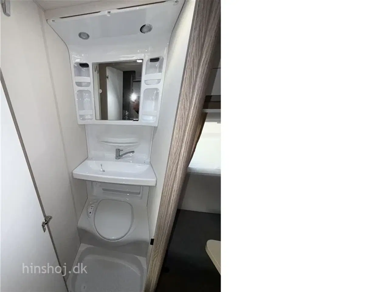 Billede 12 - 2026 - Hobby On Tour 390 SF   Lækker rejsevogn med lav egenvægt fra Hinshøj Caravan A/S
