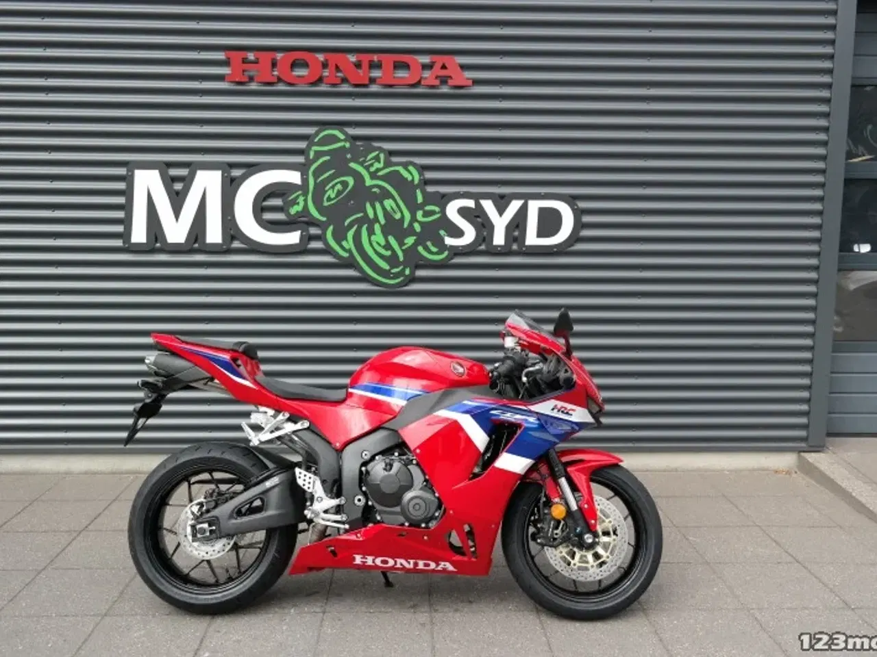 Billede 1 - Honda CBR 600 RR MC-SYD BYTTER GERNE