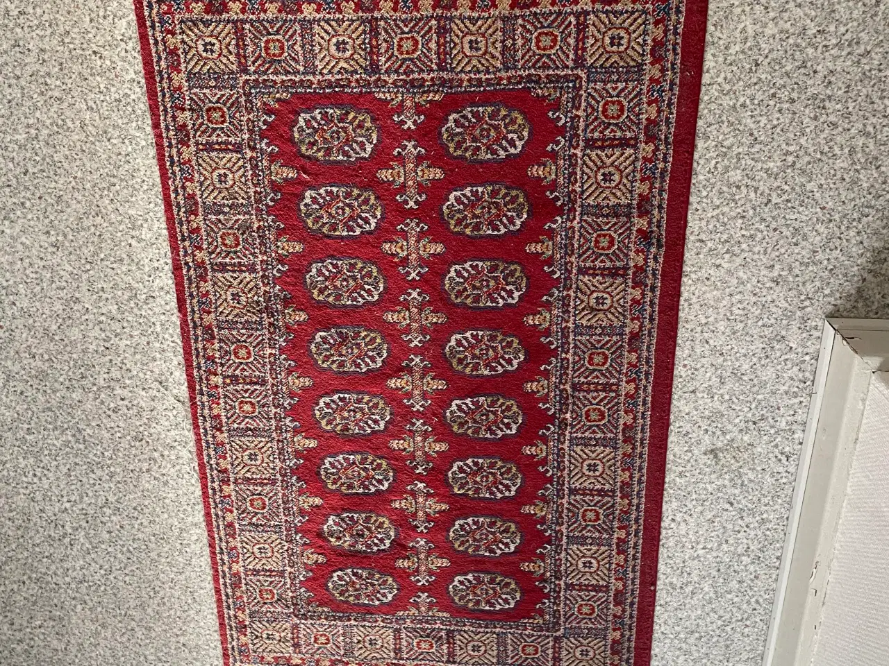 Billede 1 - Ægte Saray tæppe.