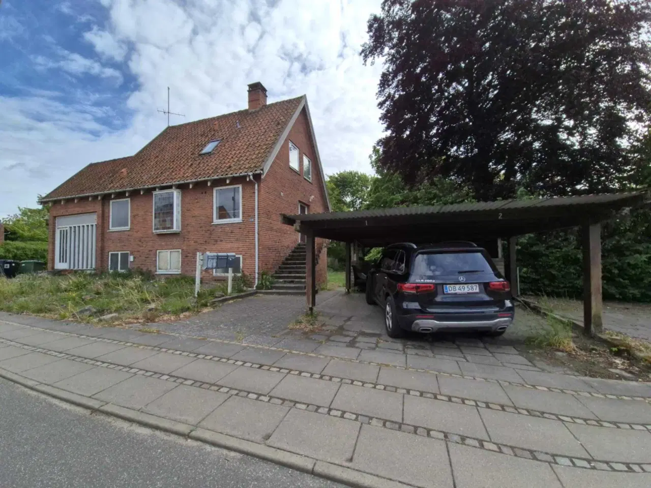 Billede 1 - Udlejningsejendom med 3 lejligheder 