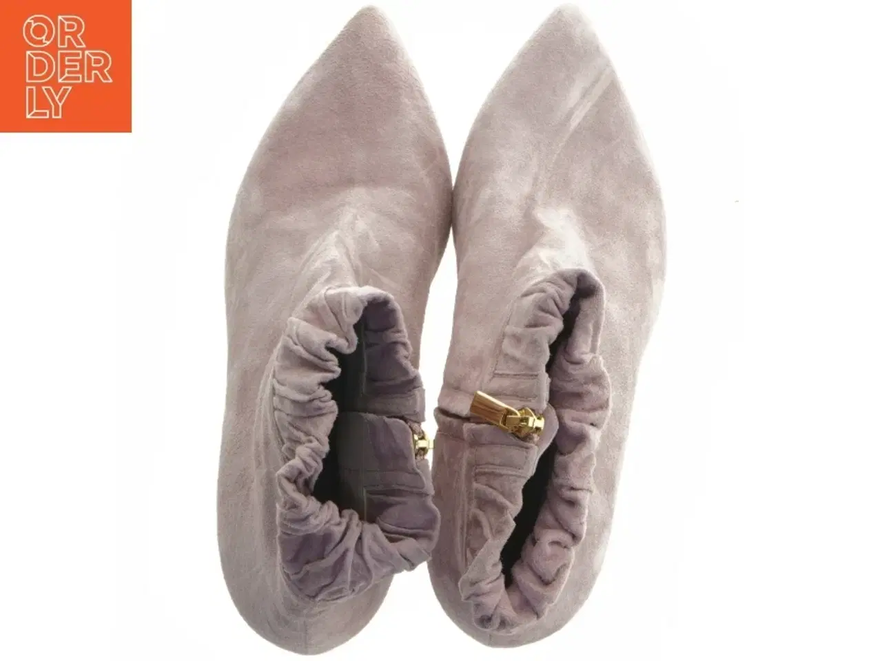 Billede 5 - Lyserød ruskindsstøvletter med hæl fra Roccamore (str. 39 )