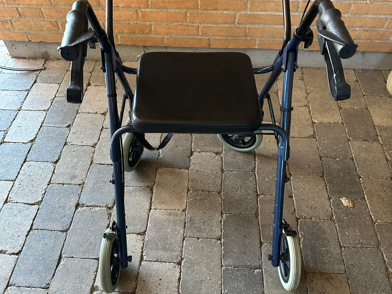 Billede 2 - God rollator 