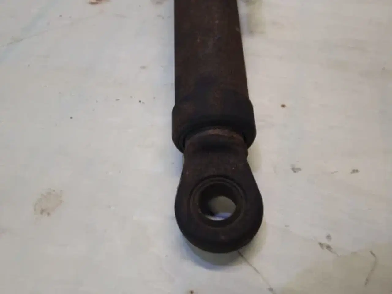 Billede 4 - Ford 7740 Hjælpcylinder F0NNE553CF11B