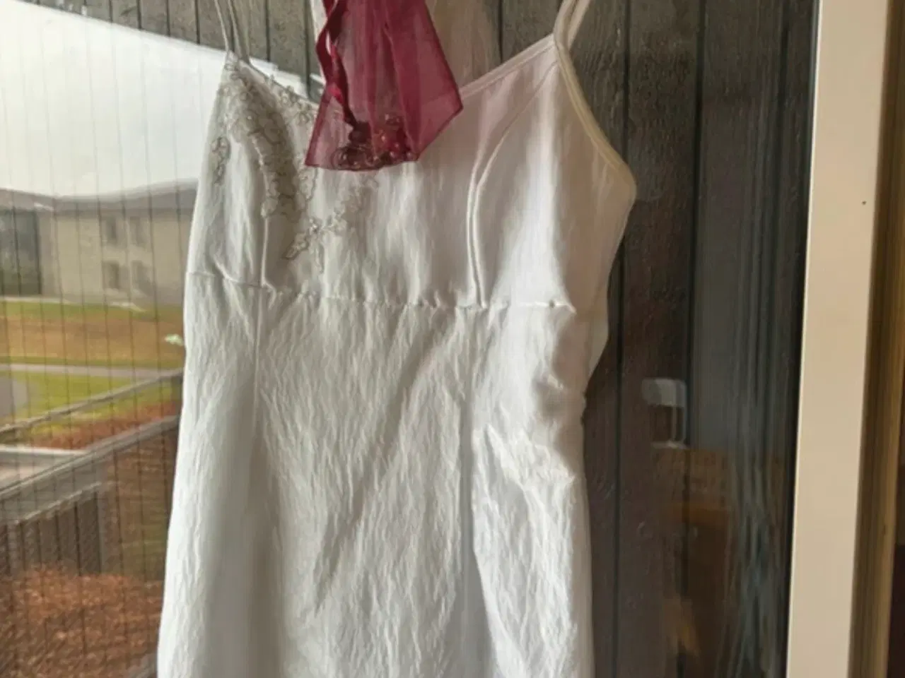 Billede 5 - Lilly konfirmationskjole 2005 Y2K