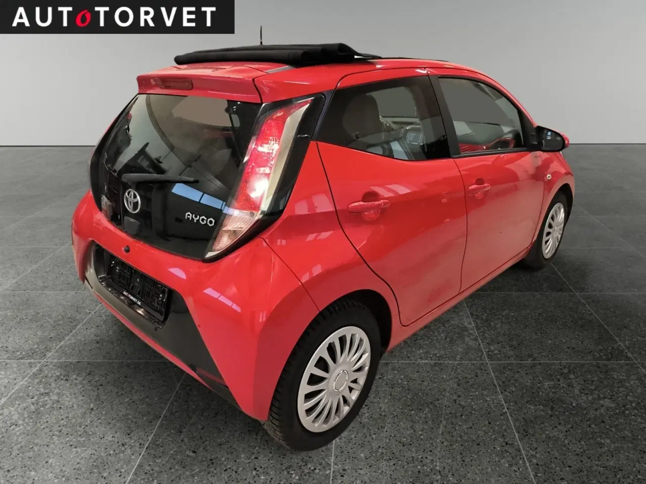 Billede 3 - Toyota Aygo 1,0 VVT-i x-wave Sky