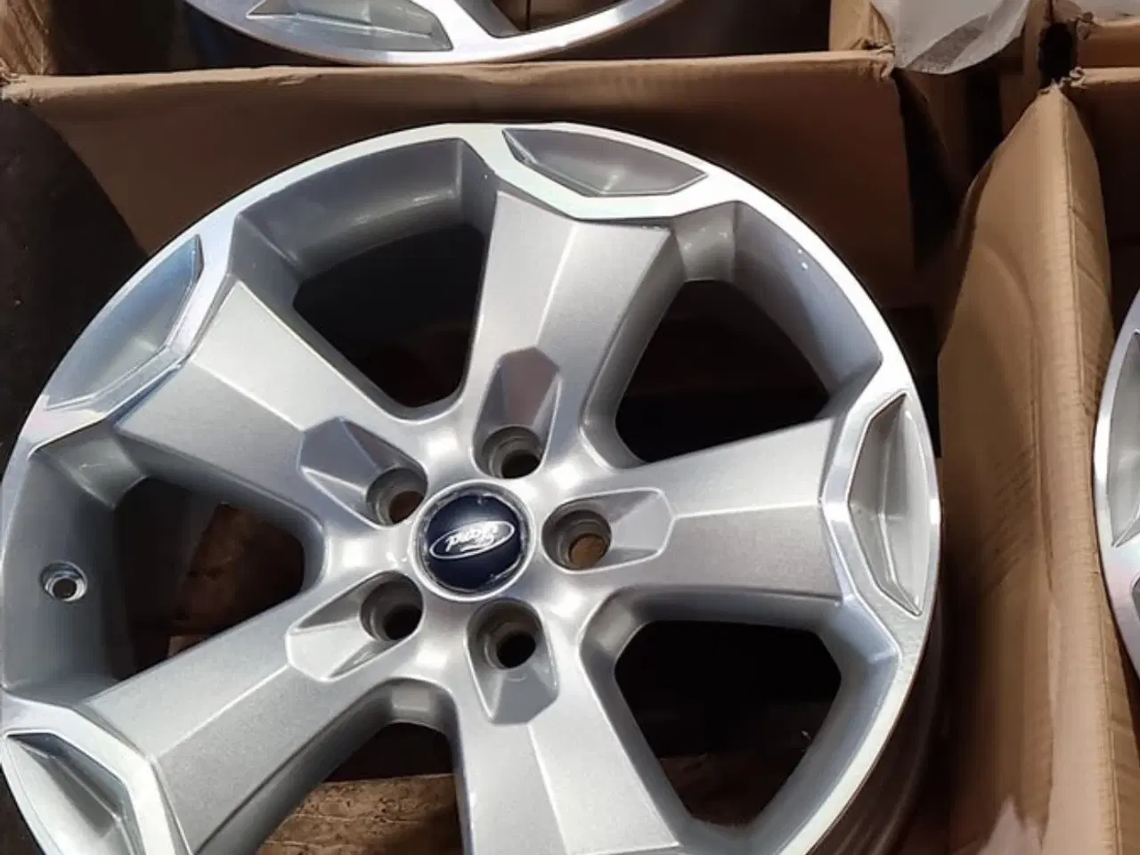 Billede 3 - Originale ford alufælge 18/5x108