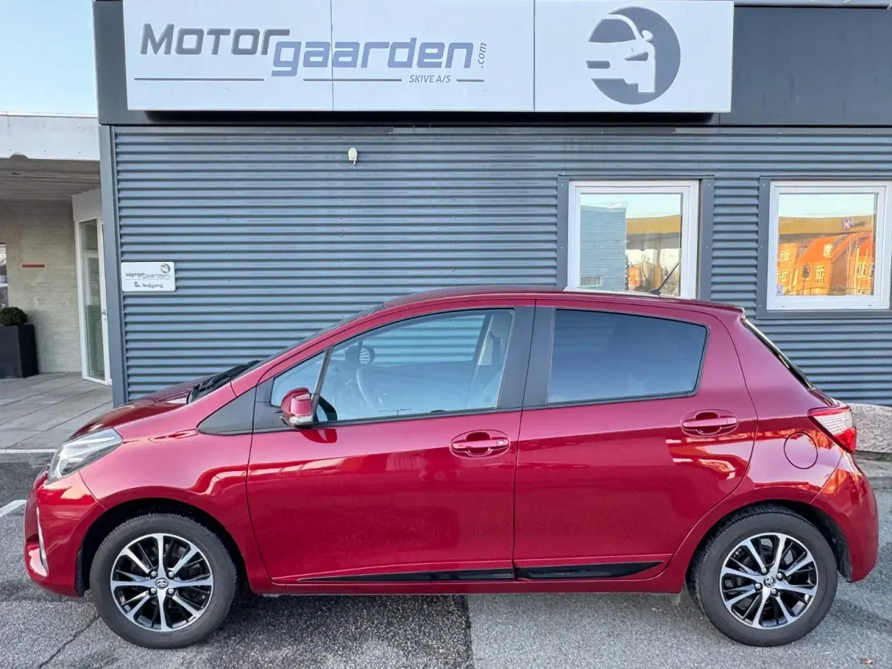 Billede 2 - Toyota Yaris 1,5 VVT-iE T3 Smart