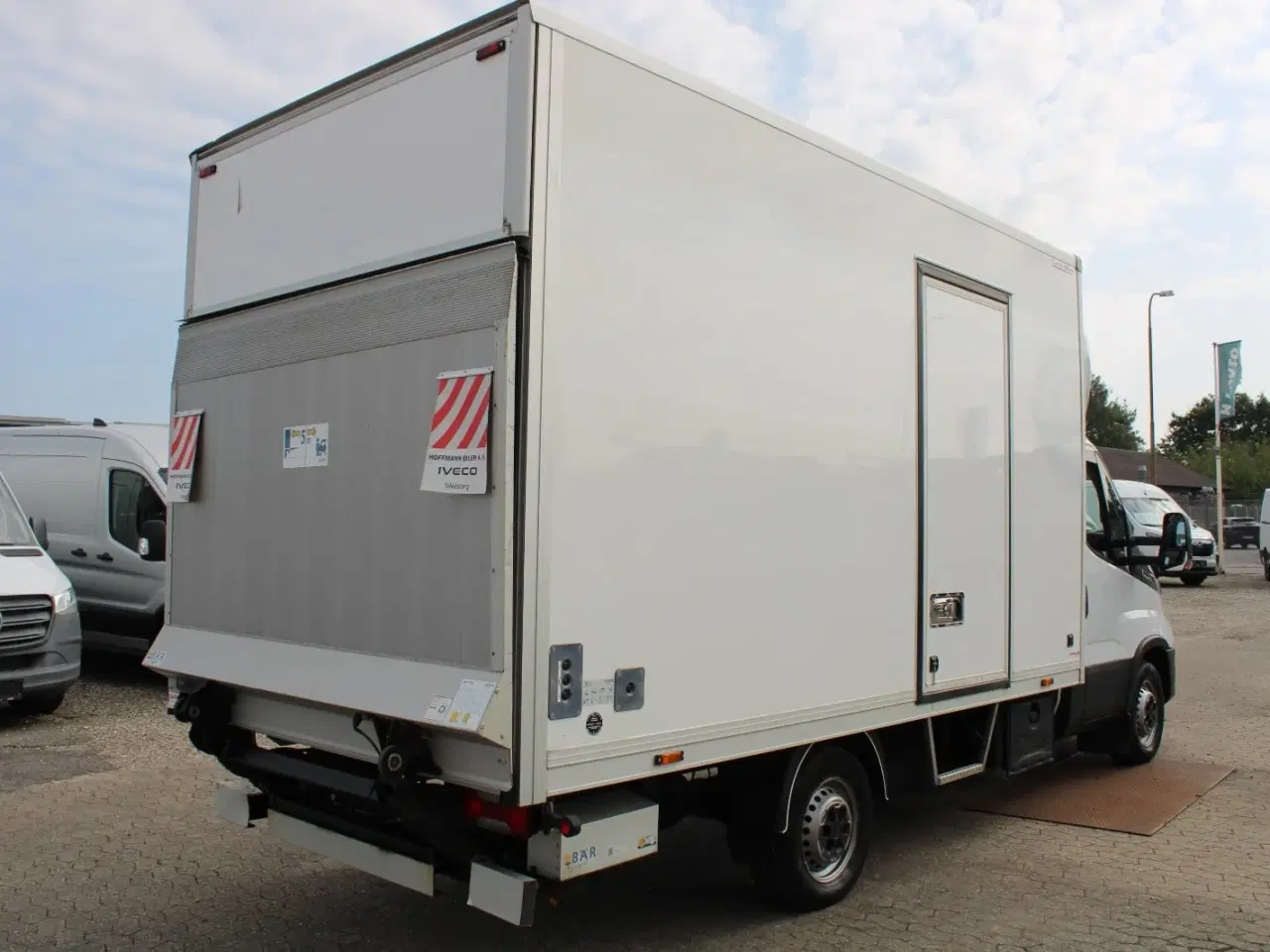 Billede 8 - Iveco Daily 2,3 35S14 Alukasse m/lift AG8