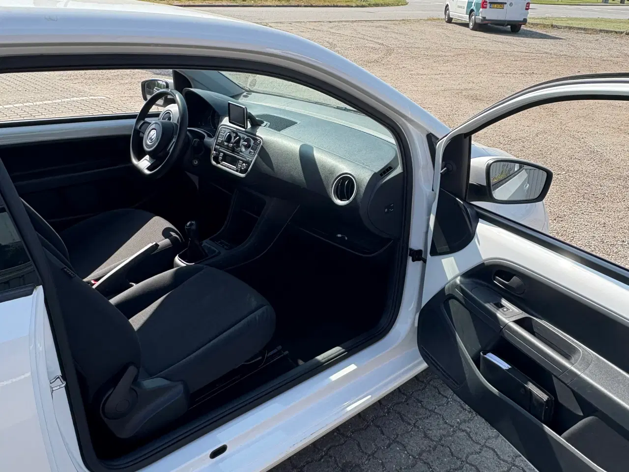 Billede 5 - VW UP til salg - Bemærk lavt kilometertal!