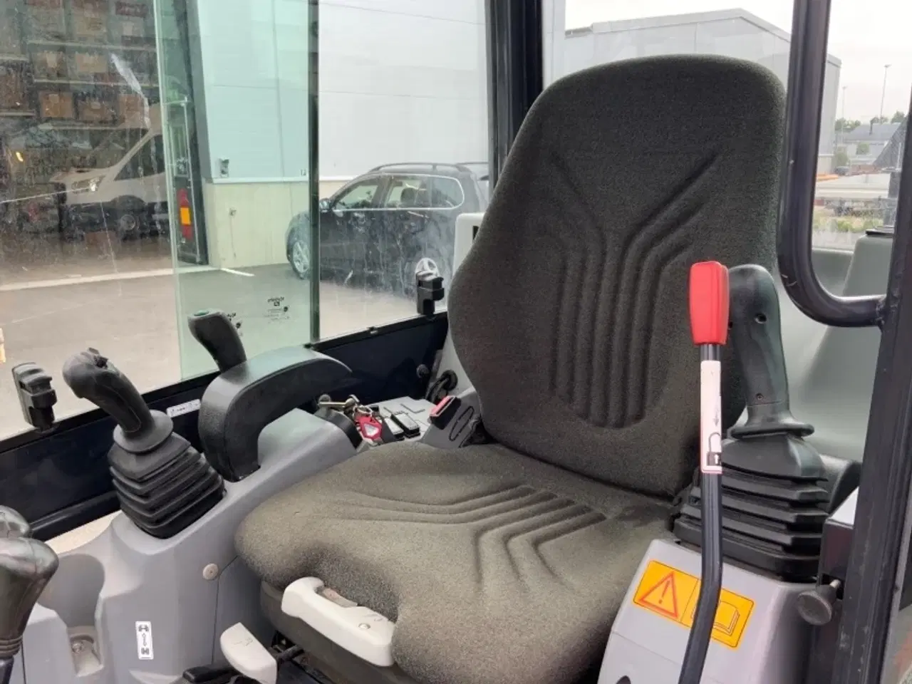 Billede 3 - Kubota KX019-4 med redskaber og anhænger