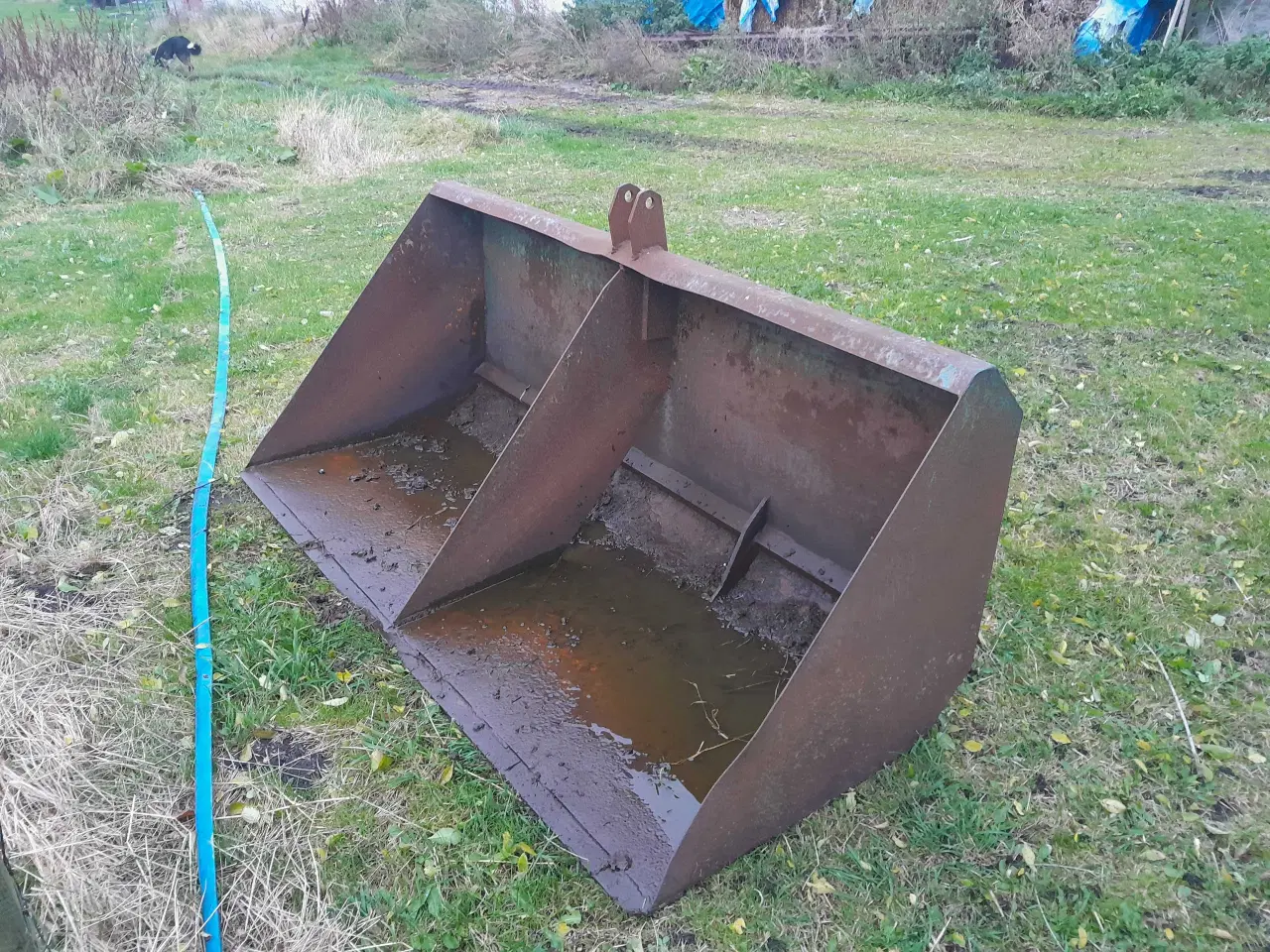 Billede 1 - Bagskovl stor