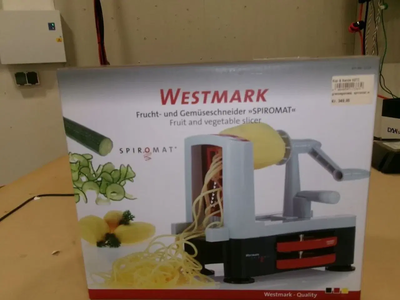 Billede 1 - Frugt- og grøntsagsskærer WESTMARK Spiromat