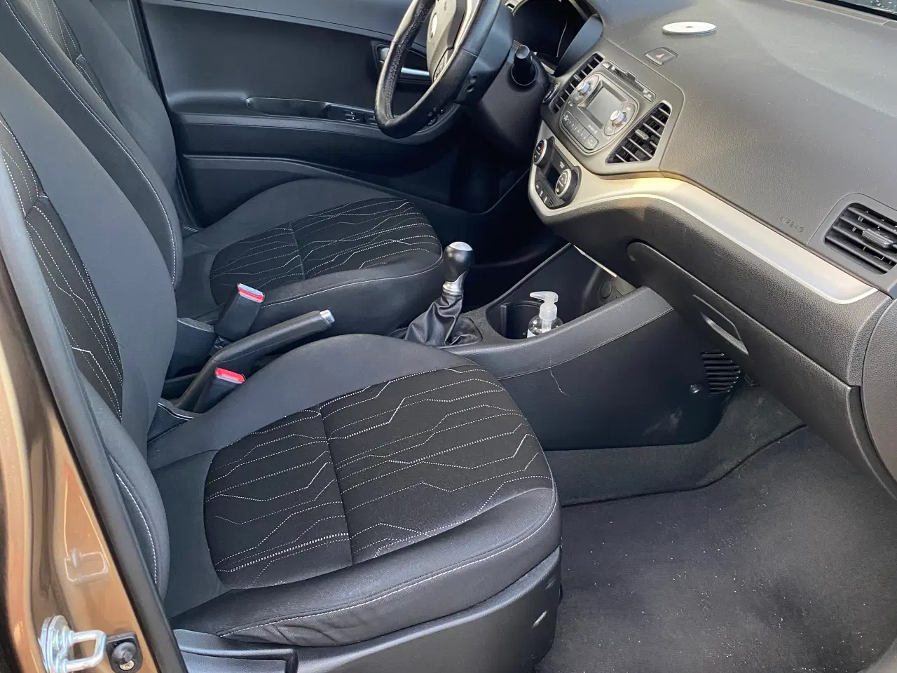 Billede 5 - Velholdt Kia Picanto 2013 – kun 62.000 km, nysynet