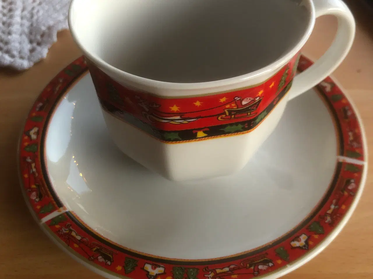 Billede 1 - Julekaffestel 6 personer