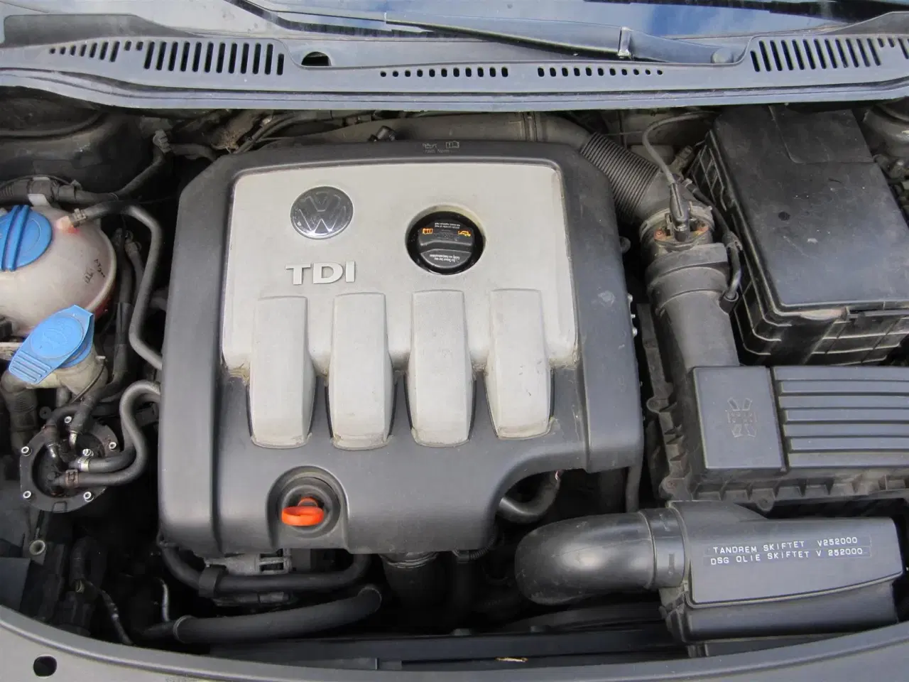 Billede 6 - VW Touran 2,0 TDI Highline DSG 140HK 6g Aut.