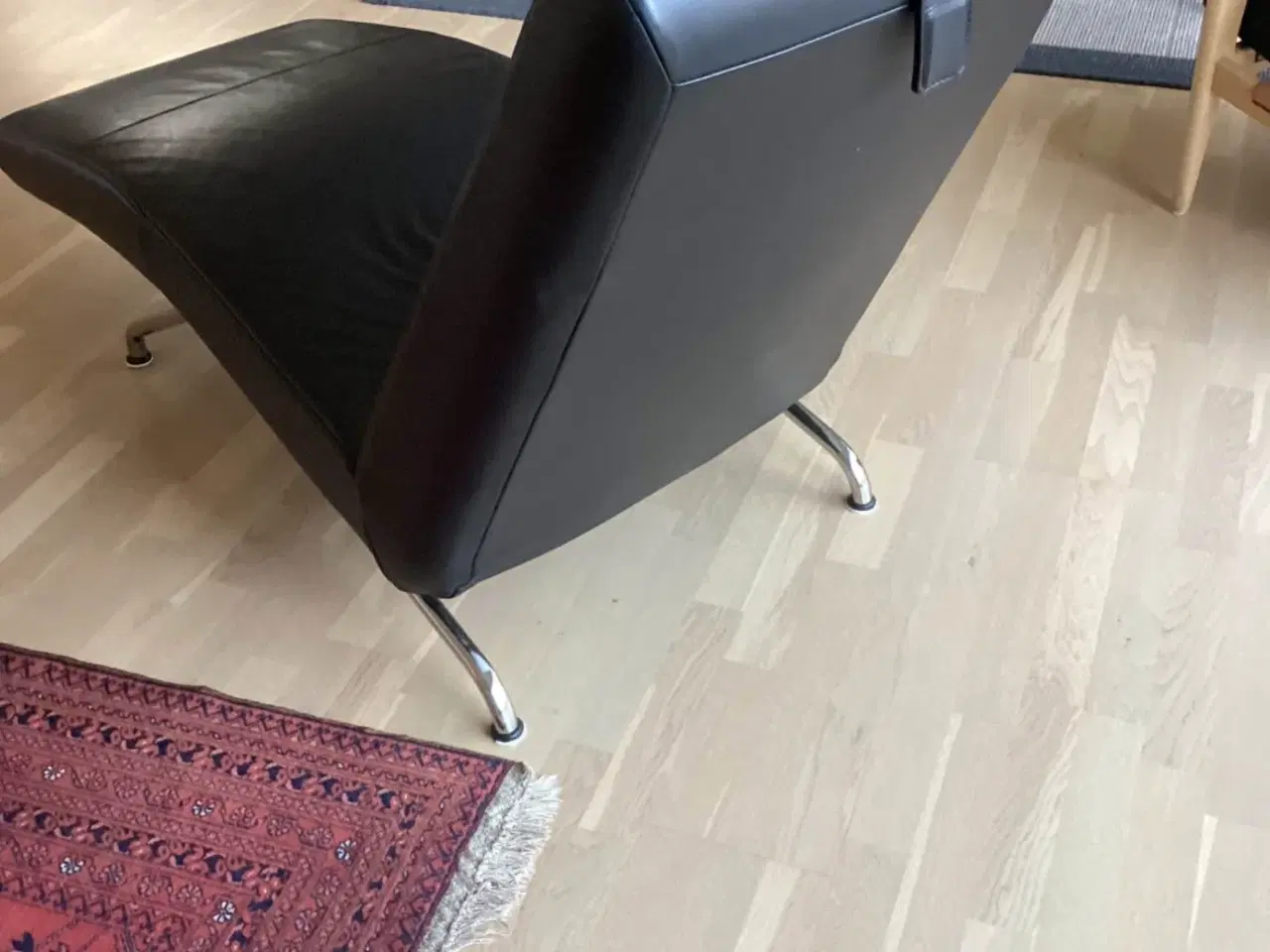 Billede 2 - Chaiselong i læder