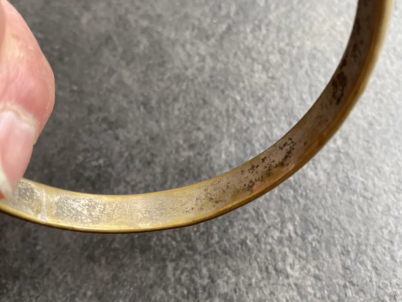 Billede 3 - Guld farvet armbånd 