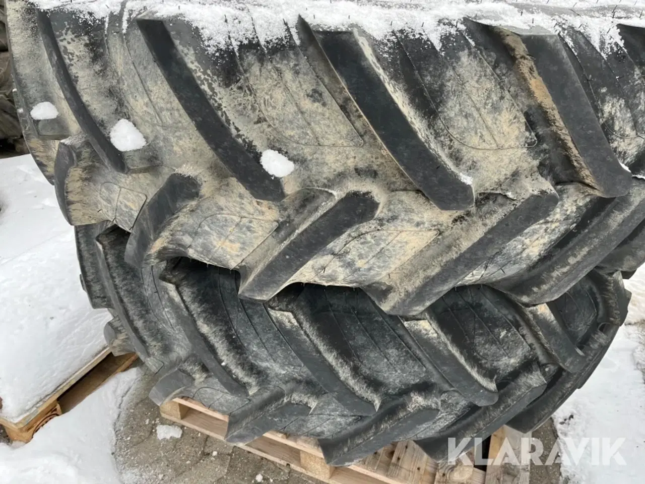 Billede 2 - Tvillinghjul New Holland Baghjul med låse 2 styk