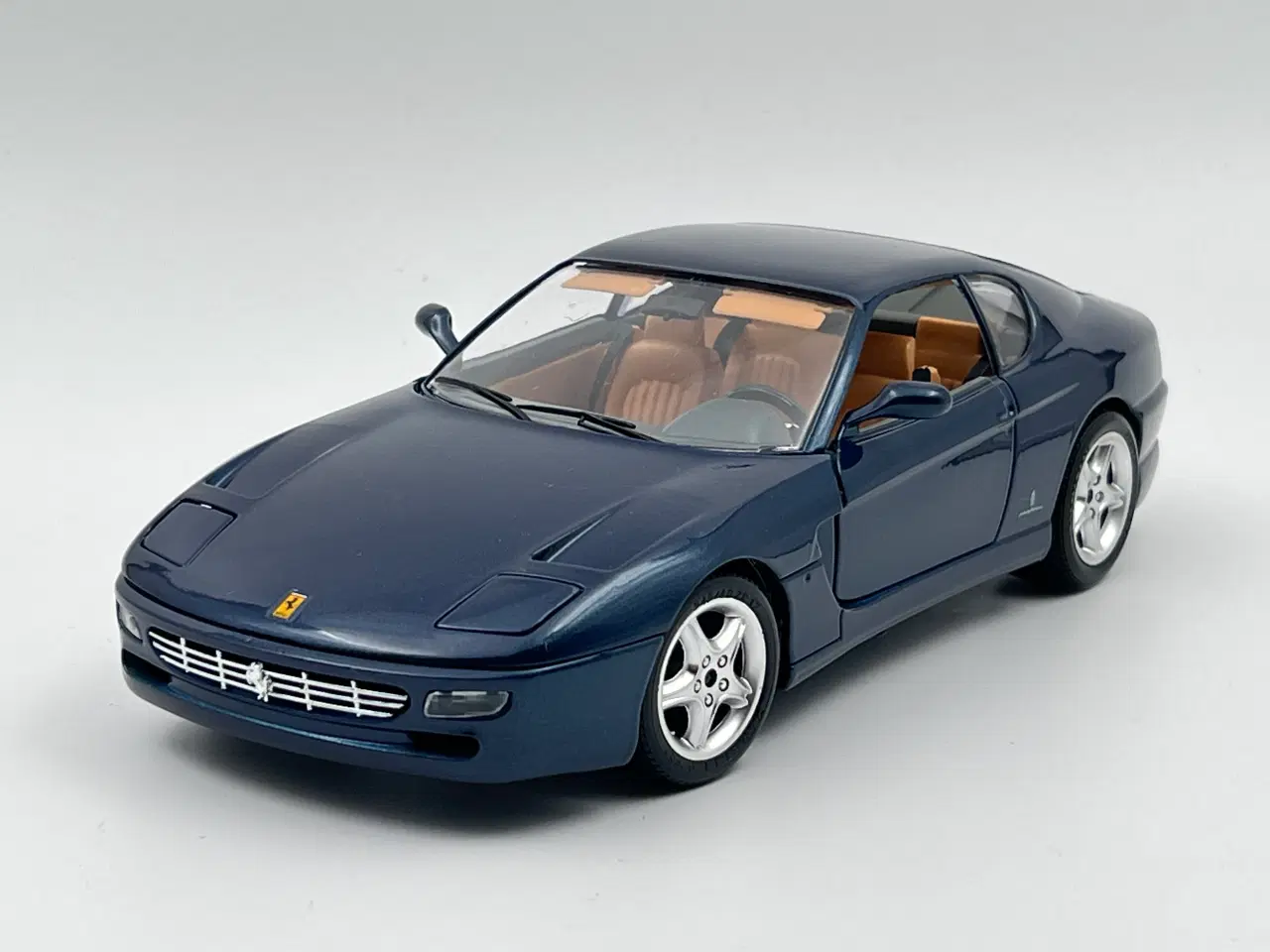 Billede 2 - 1992 Ferrari 456 GT - 1:18 