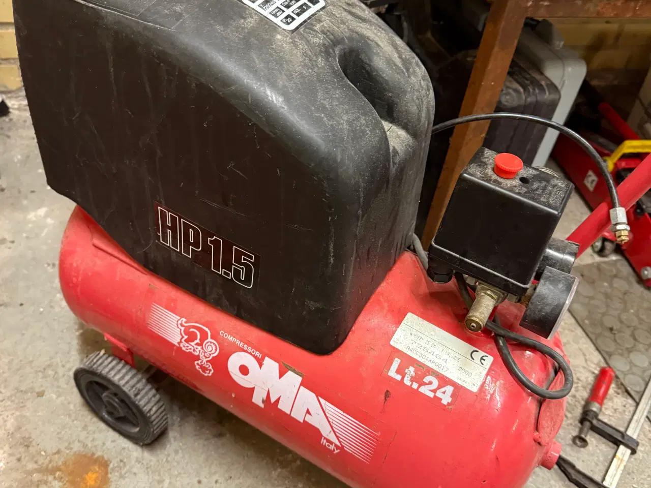 Billede 14 - Lidt blandet Nye Airtox støvler, arbejdsvest mm.