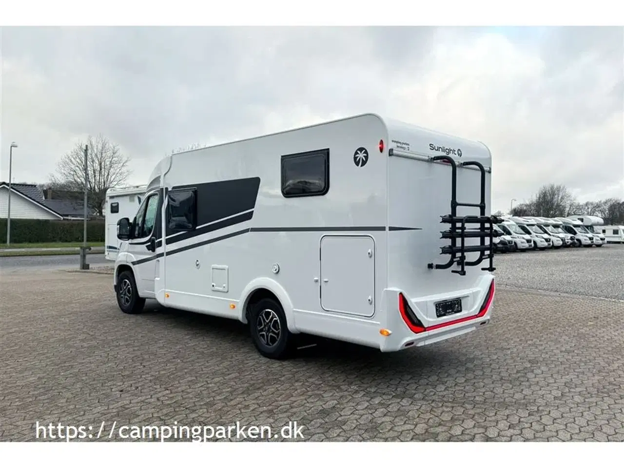 Billede 13 - 2026 - SunLight   Sunlights populære smalle Van med enkeltsenge, automatgear og adaptiv fartpilot
