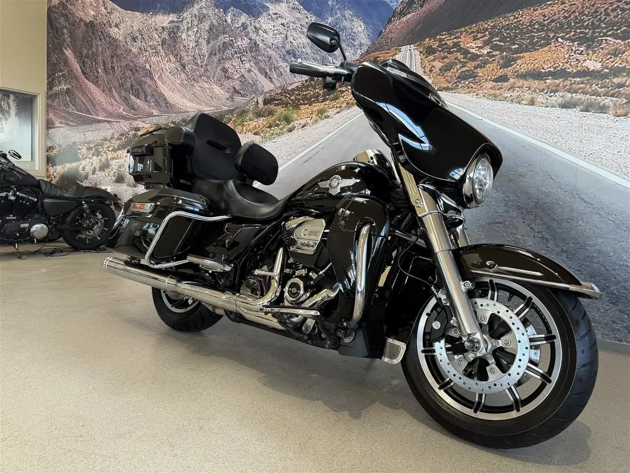 Billede 3 - Harley-Davidson FLHTP Electra Glide 107"