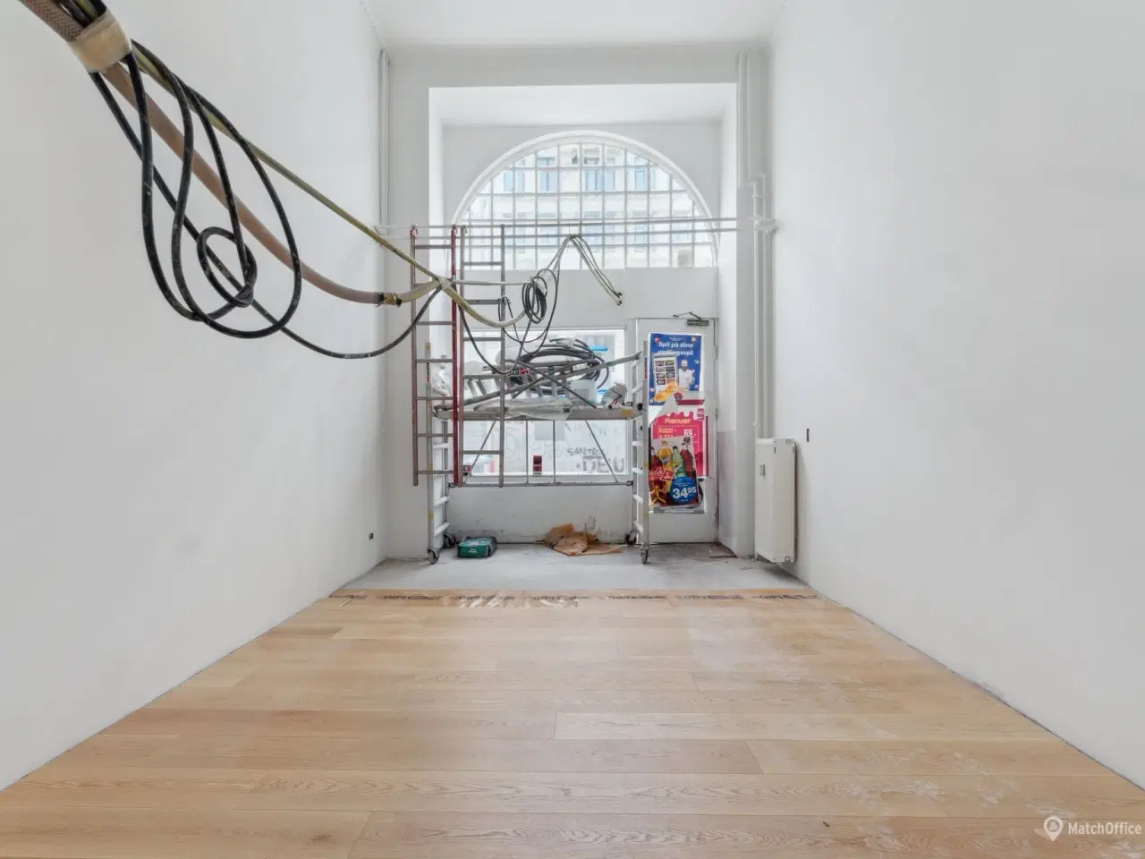 Billede 2 - Butik med stor synlighed – mellem søerne og Nørreport