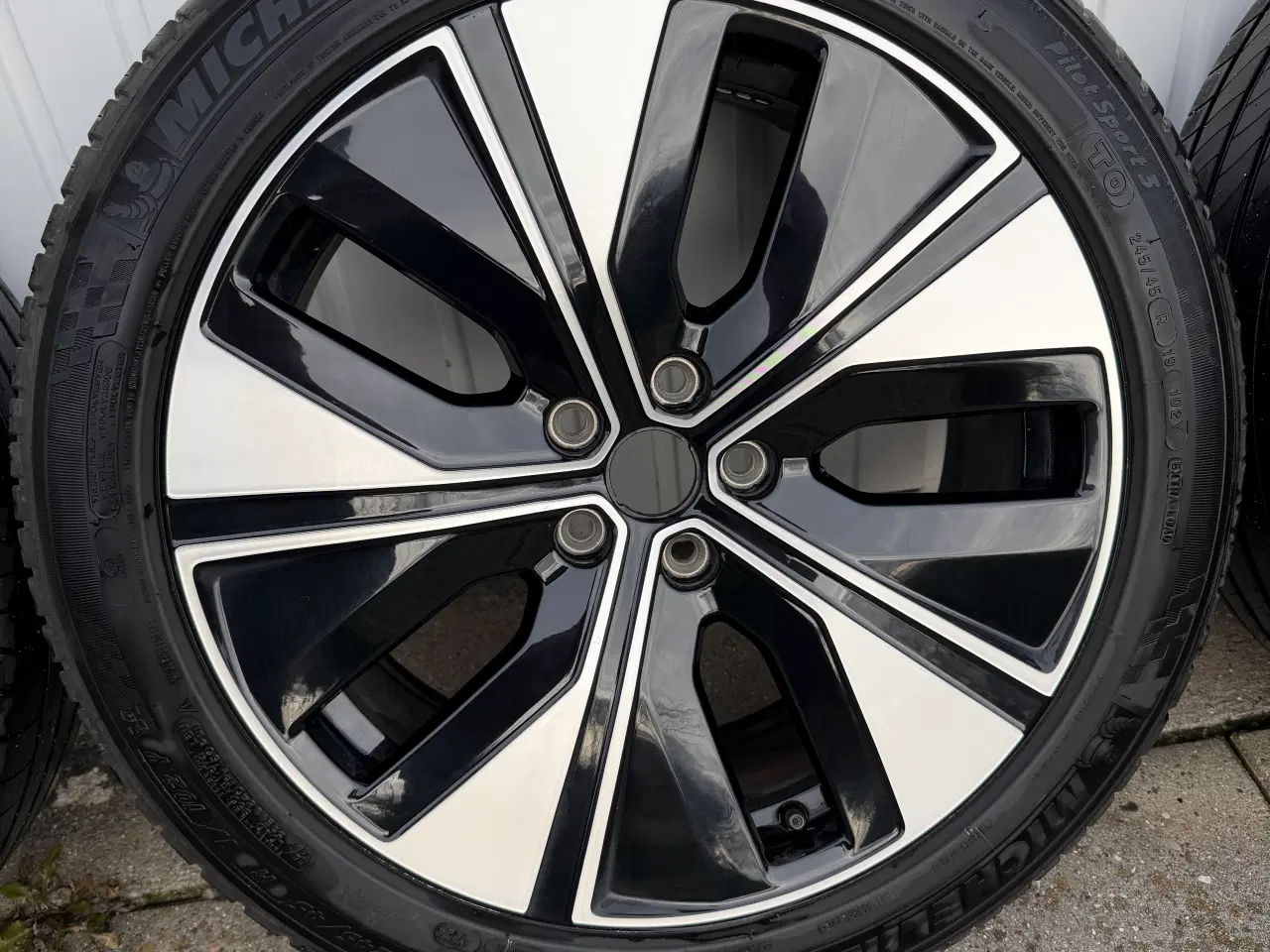 Billede 5 - Polestar 2 19" fælge