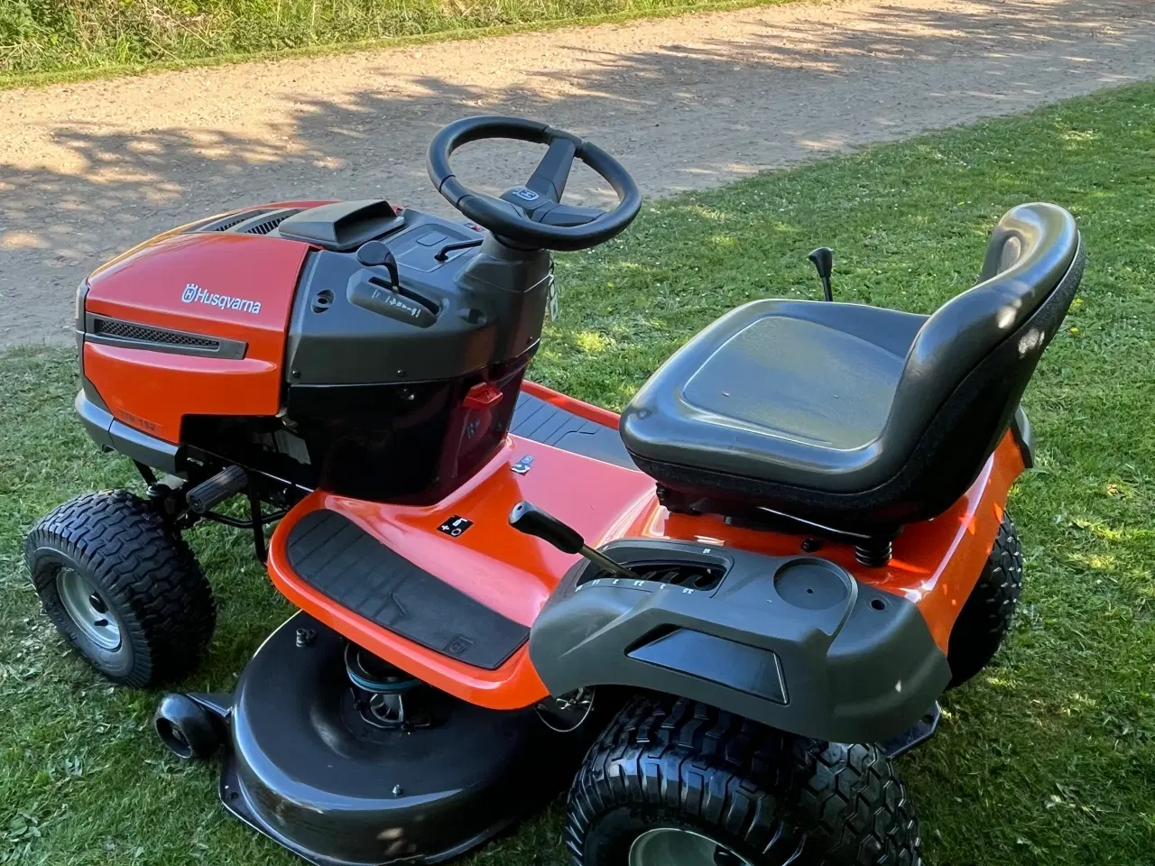 Billede 13 - Husqvarna LTH 152 Sælges….