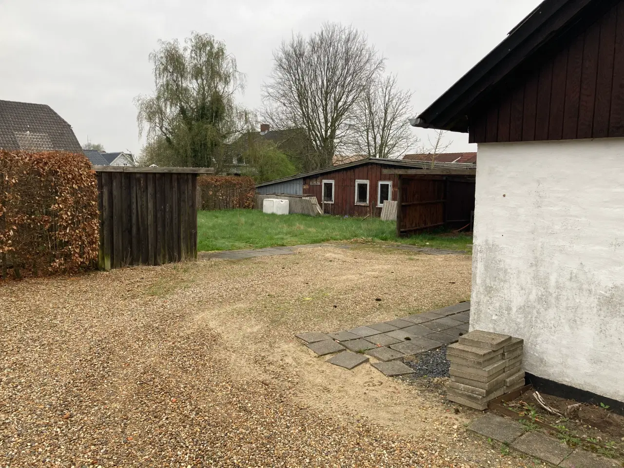 Billede 3 - Hus i rolig omgivelse tilbydes til saelg