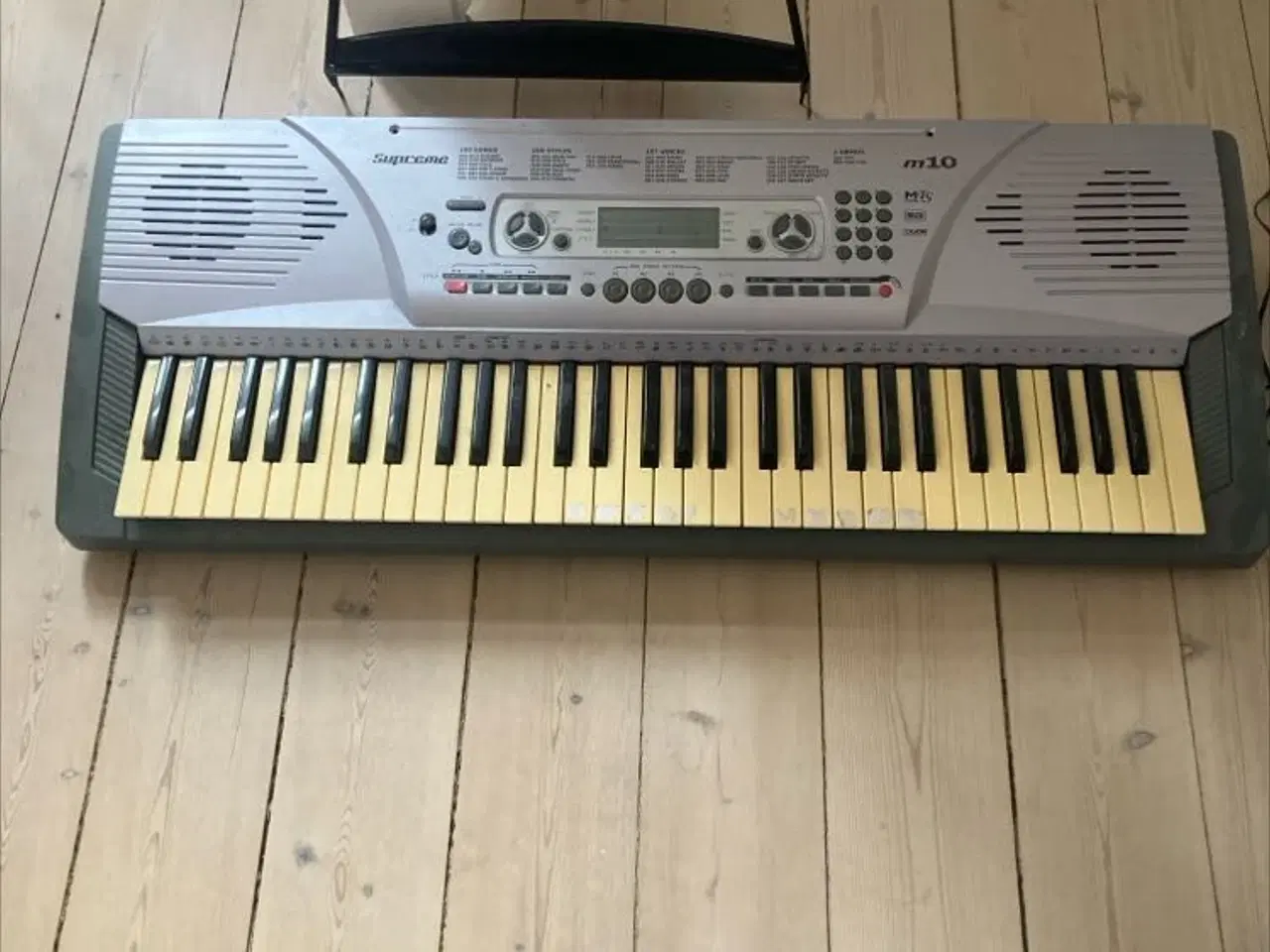 Billede 1 - Supreme m10