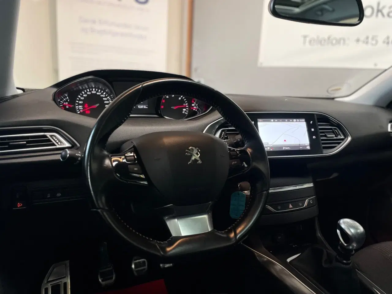 Billede 15 - Peugeot 308 1,6 BlueHDi 120 Allure Sky