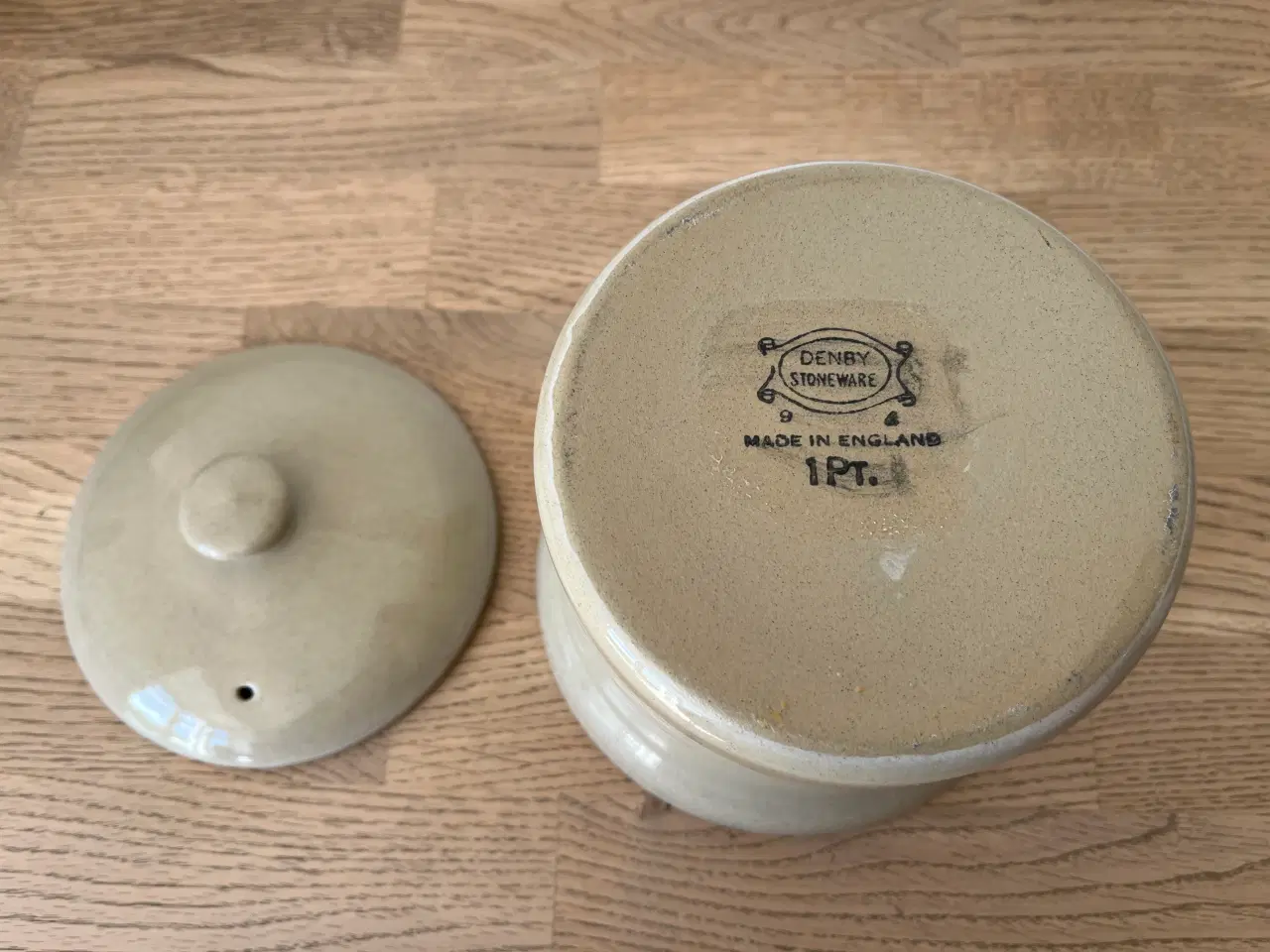 Billede 3 - Denby Stoneware krukke med låg til SILD