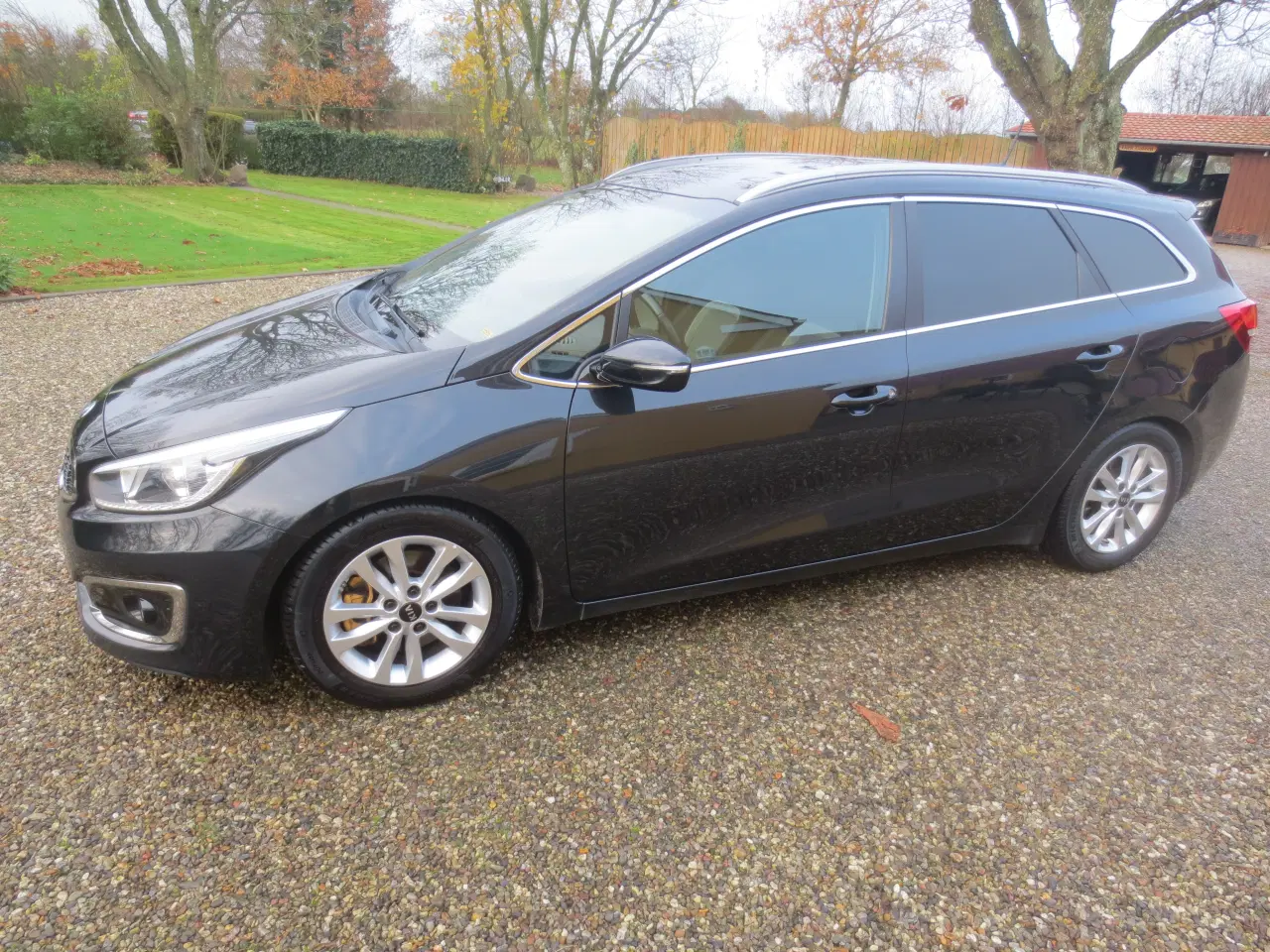 Billede 12 - Kia Ceed 1.6 CD Stc MAN År 2016. 