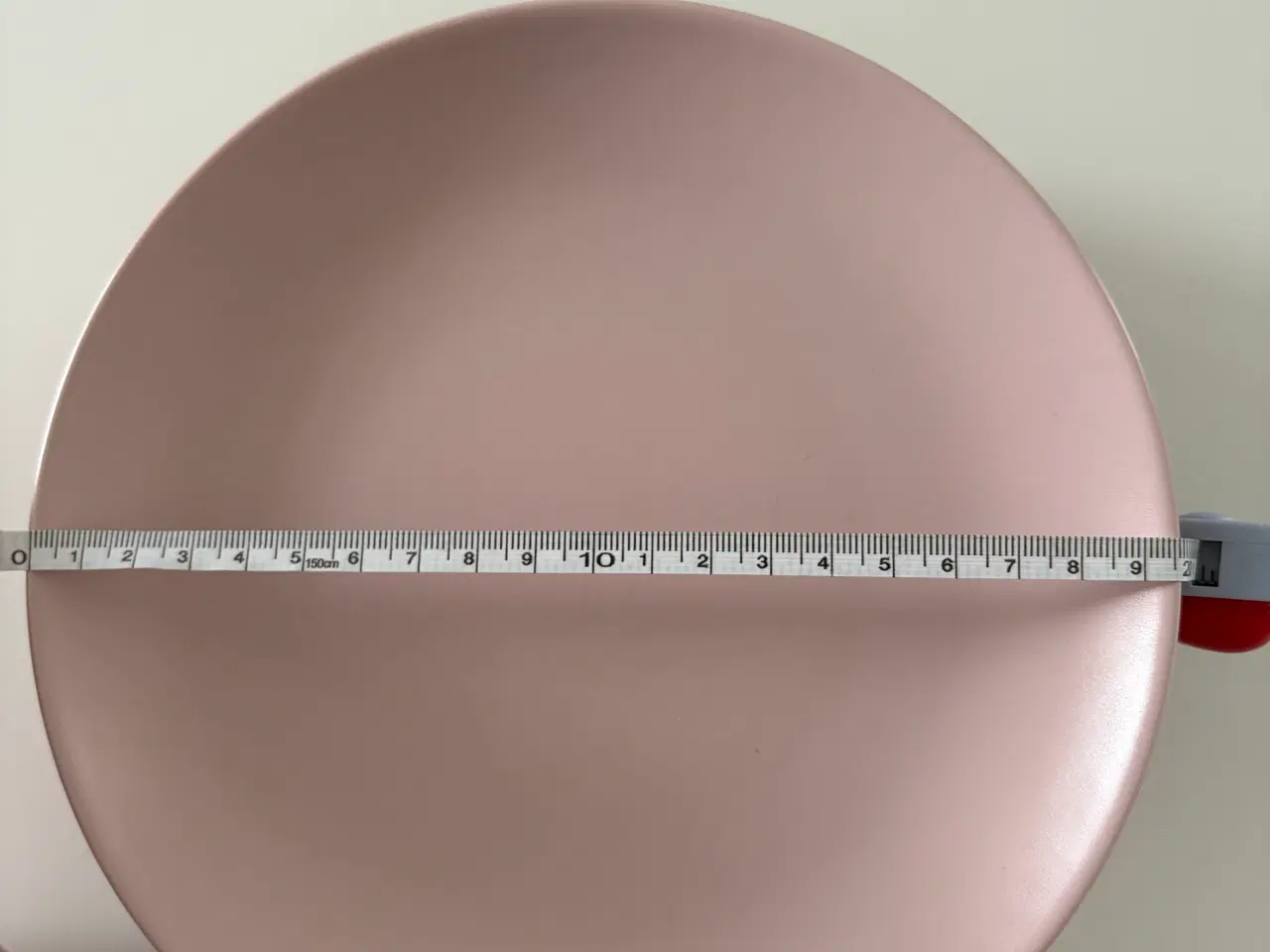 Billede 4 - Lyserødt tallerkensæt fra IKEA