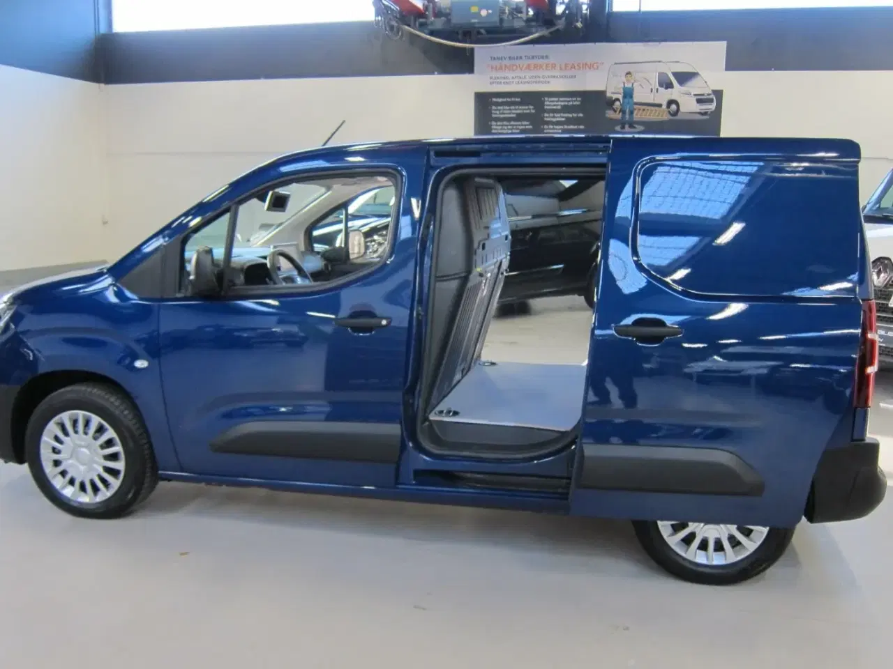 Billede 1 - Toyota ProAce City 1,5 D 130 Medium Comfort aut.