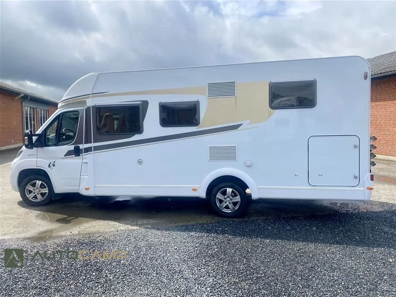 Billede 6 - 2016 - Carado T 448
