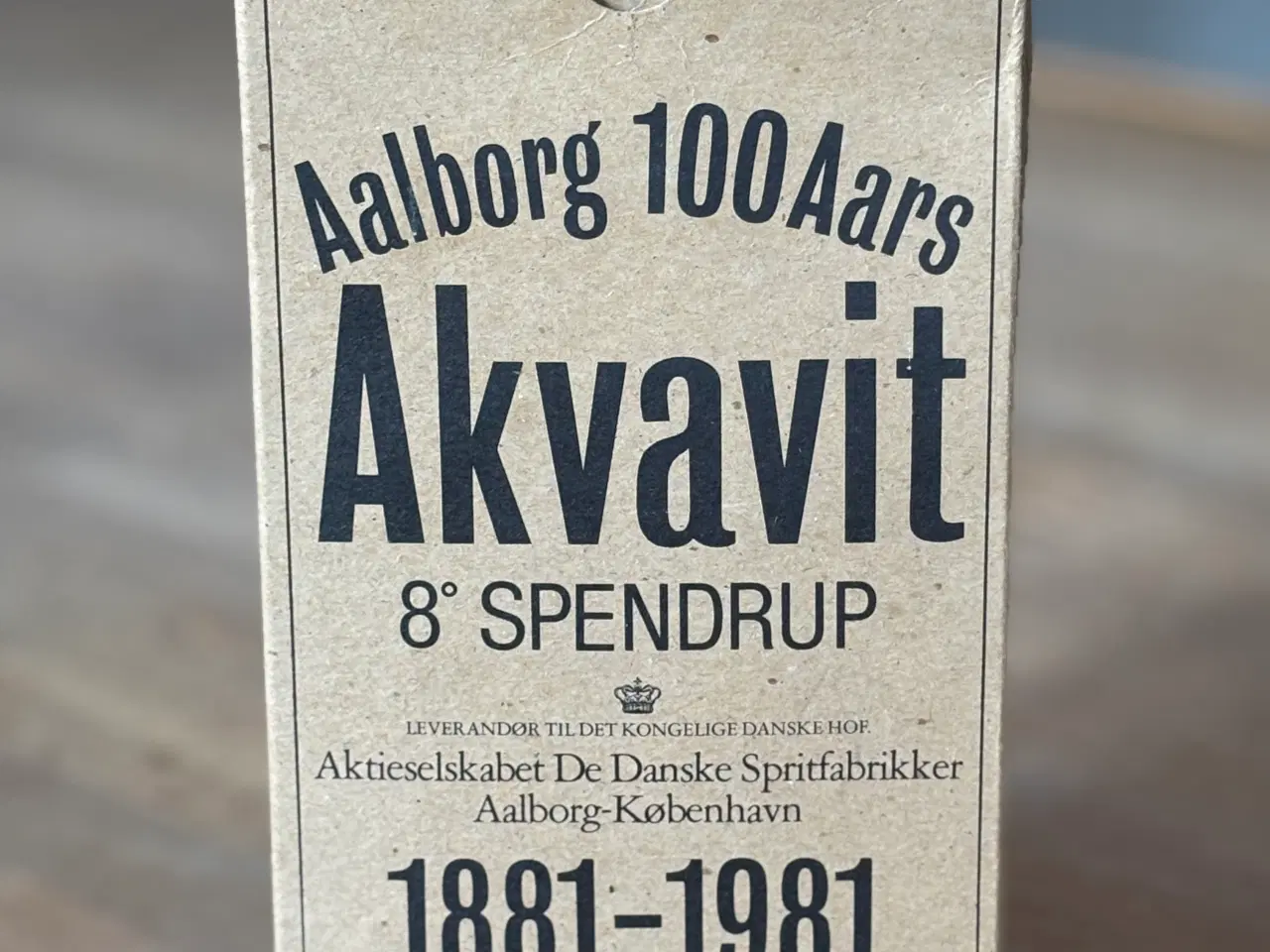 Billede 4 - Aalborg 100 Aars akvavit 