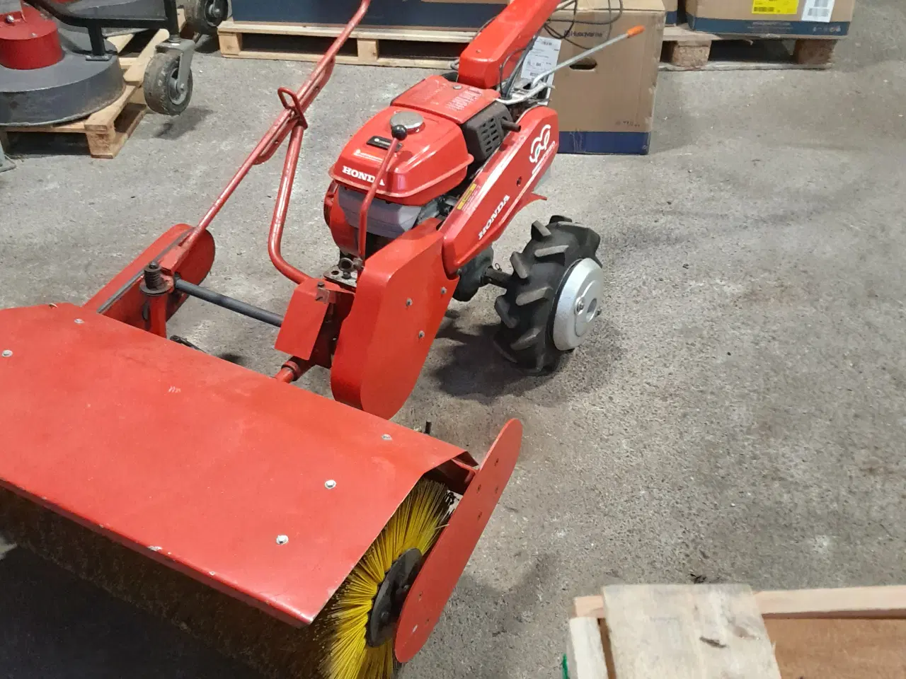 Billede 1 - Honfa F560 m. Kost