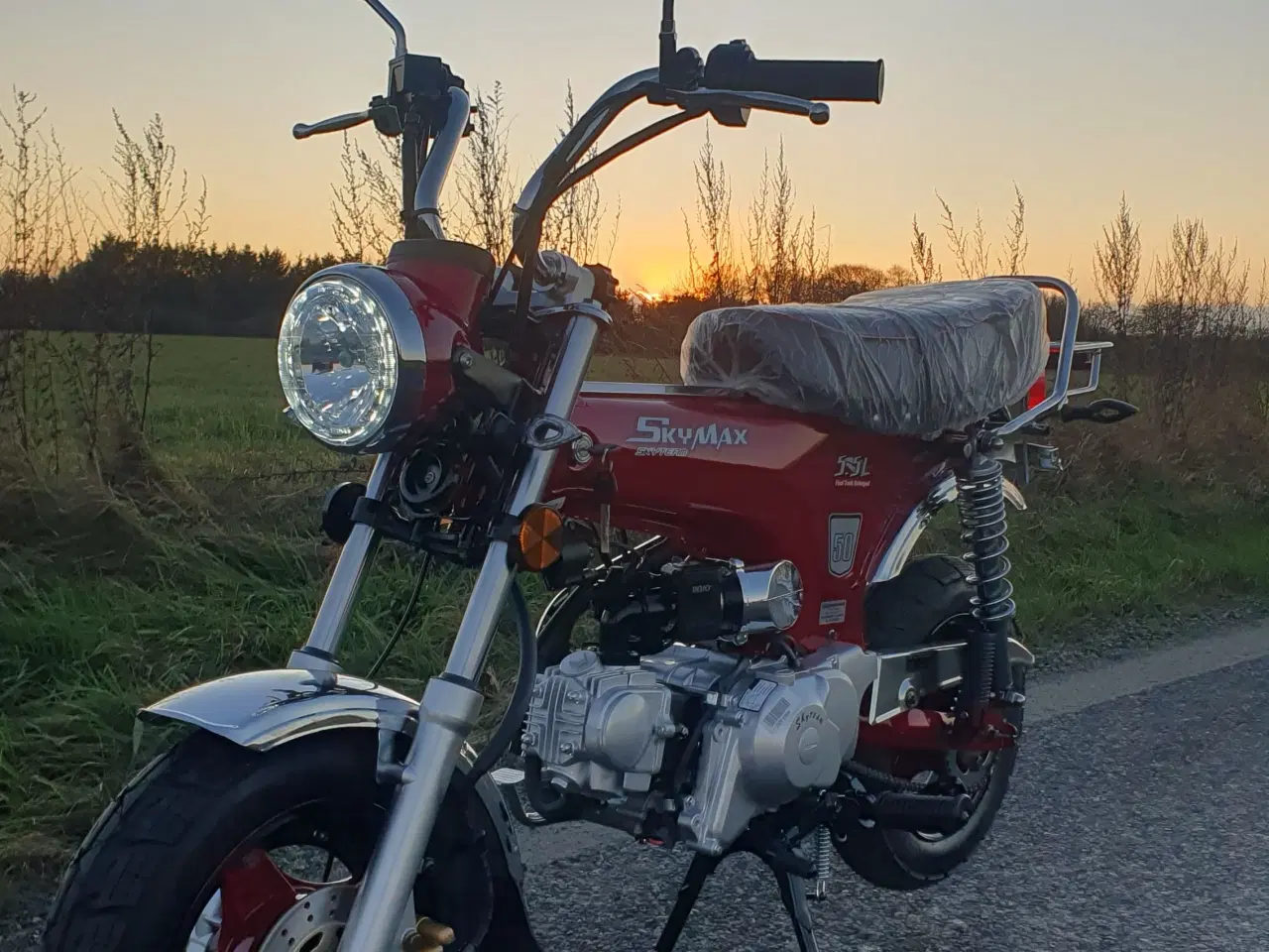 Billede 1 - DAX Knallert flot retro design